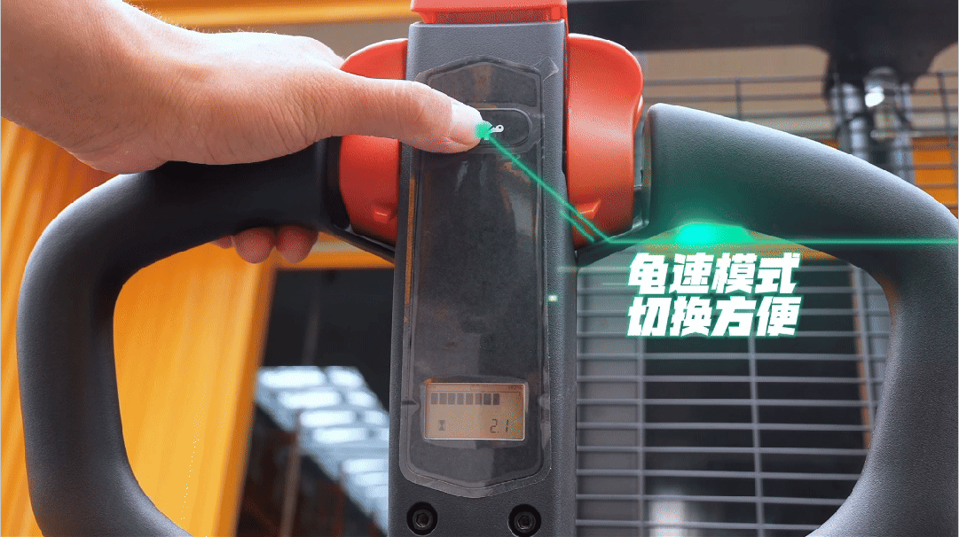 大犀SE-HSWS1501电动堆垛车_1.5吨重载合规仓储堆高设备(图1)